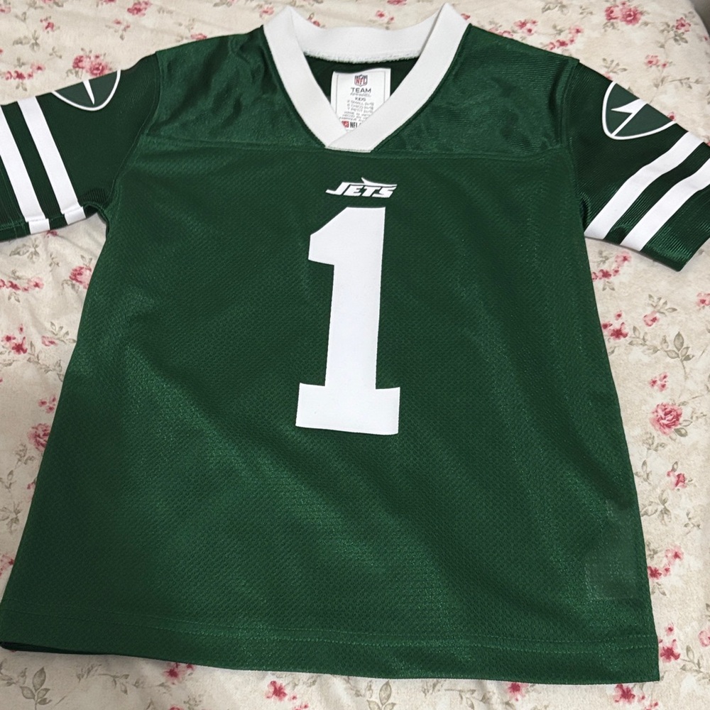 NFL Kids Green and White Jersey